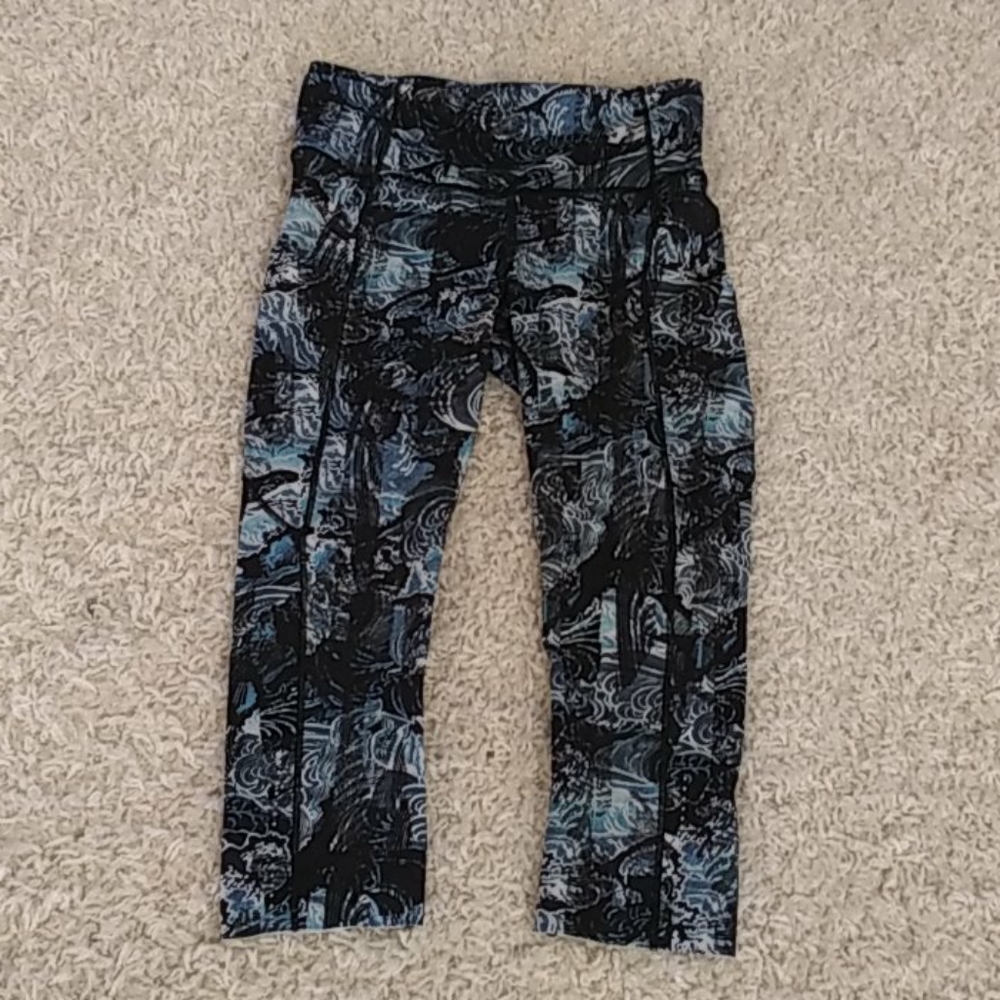 Lululemon Leggings.